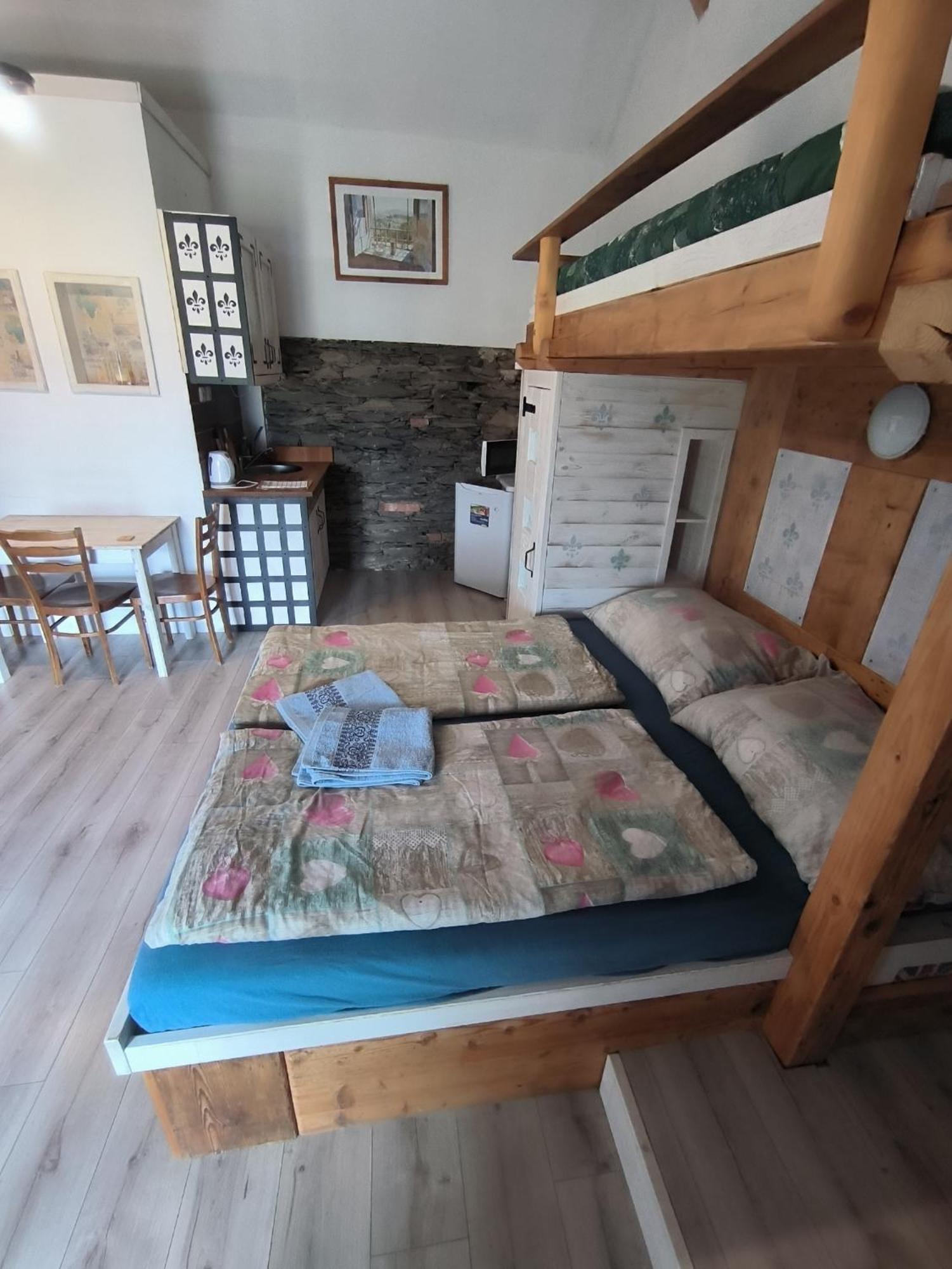 Pokojiky Na Vetrne Malsin Bagian luar foto